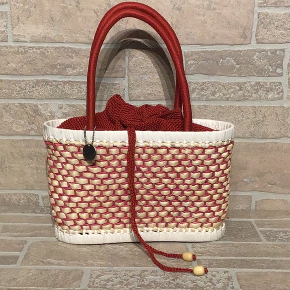 The Sak Handbags - The Original SAK - like new - cute - basket like